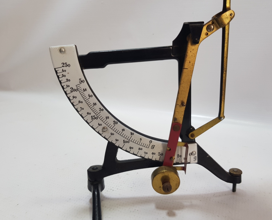 ANTİKA POSTA TERAZİSİ