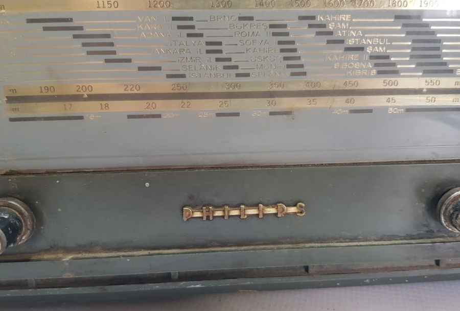 ANTİKA PHILIPS RADYO