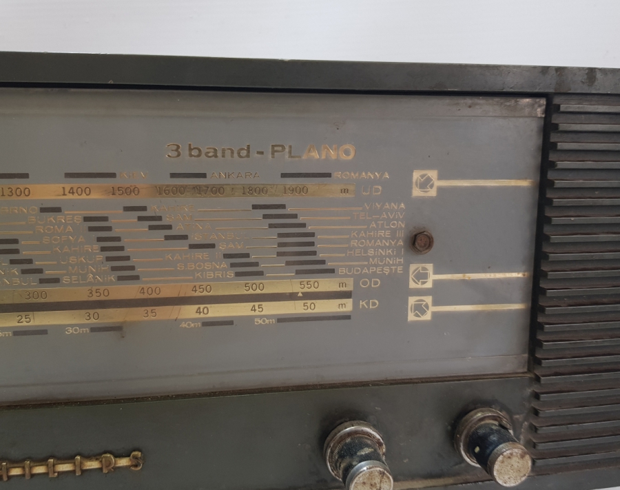 ANTİKA PHILIPS RADYO