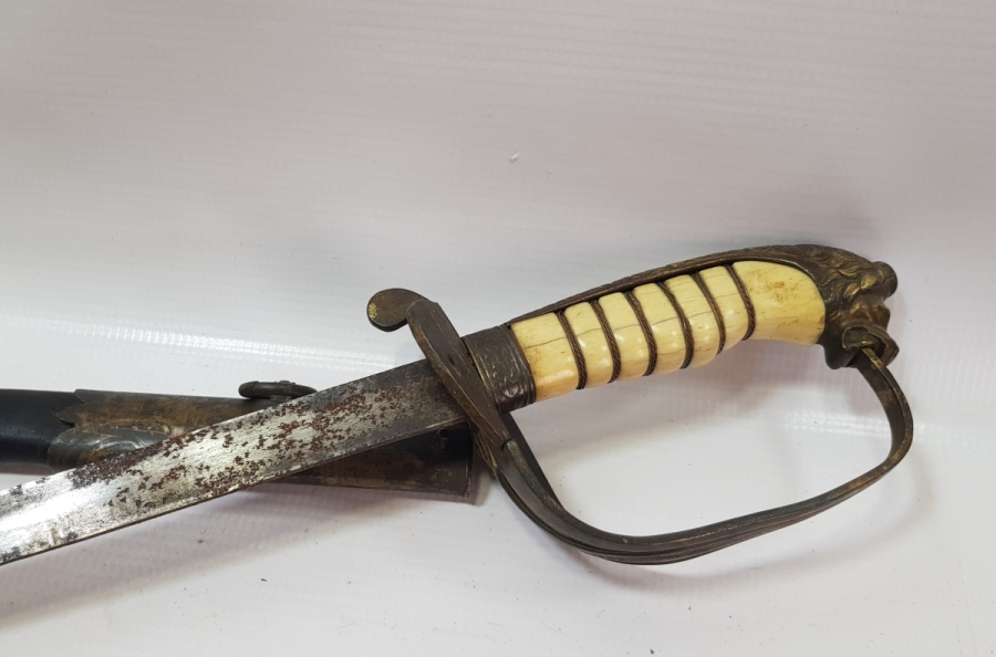 OSMANLI DÖNEMİ ASLAN BAŞLI DENİZCİ SUBAY KILICI