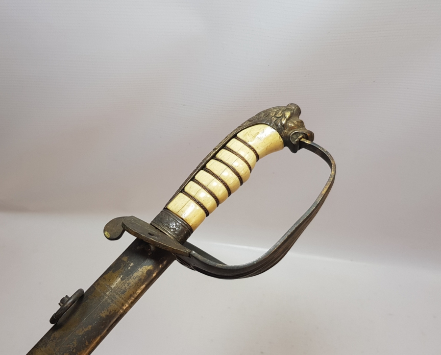 OSMANLI DÖNEMİ ASLAN BAŞLI DENİZCİ SUBAY KILICI