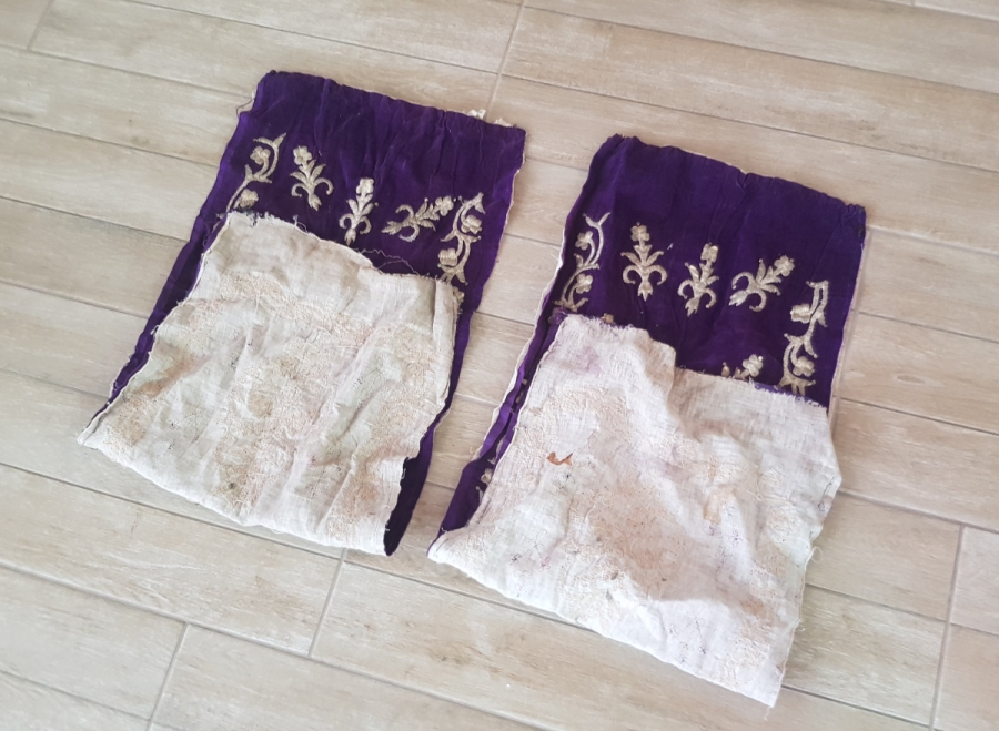 OSMANLI DÖNEMİ BİR ÇİFT GÜMÜŞ SIRMA İŞÇİLİKLİ YASTIK YÜZÜ