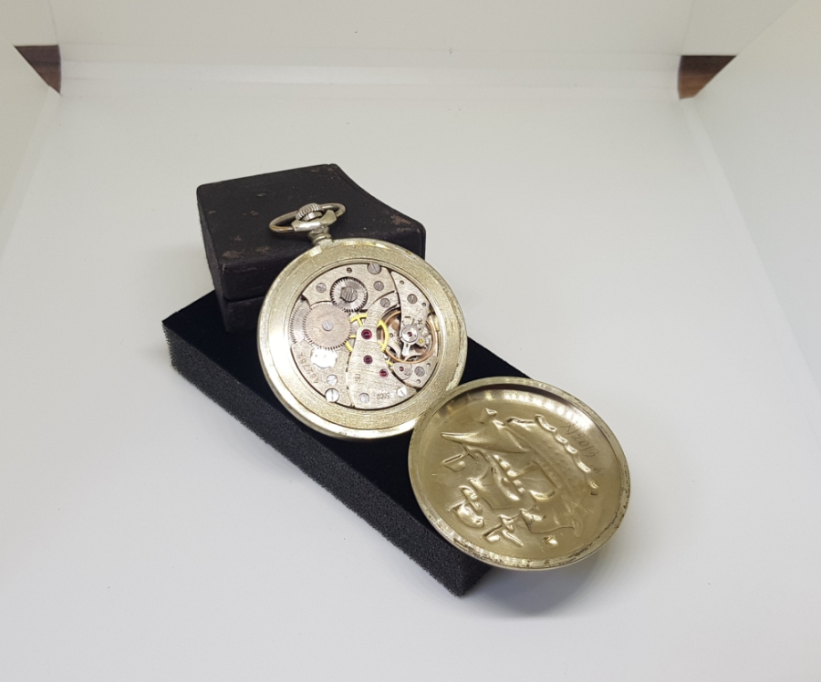 MOLNİJA MARKA NADİR DENİZCİ CEP SAATİ