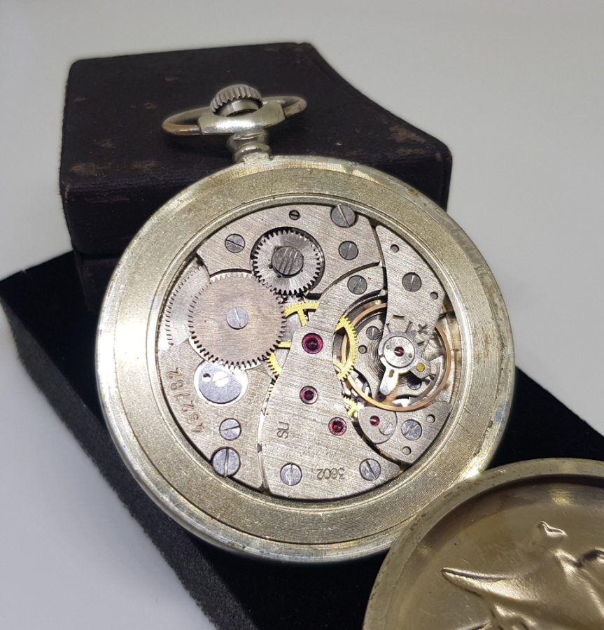 MOLNİJA MARKA NADİR DENİZCİ CEP SAATİ