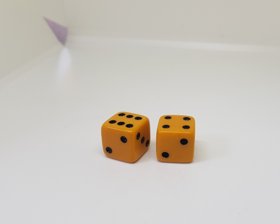 ALMAN ÇİFT KATALİN ZAR