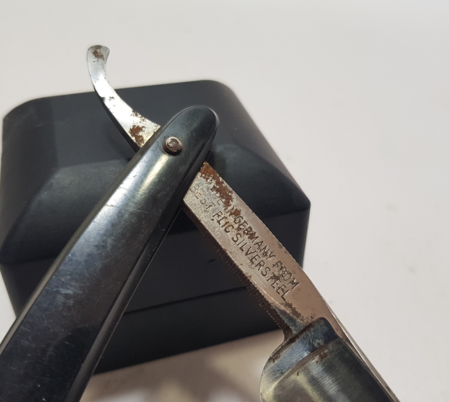 OSMANLI DÖNEMİ GENİŞ AĞIZLI NADİR FORMLU BERBER USTURASI