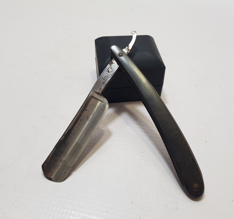 OSMANLI DÖNEMİ GENİŞ AĞIZLI NADİR FORMLU BERBER USTURASI