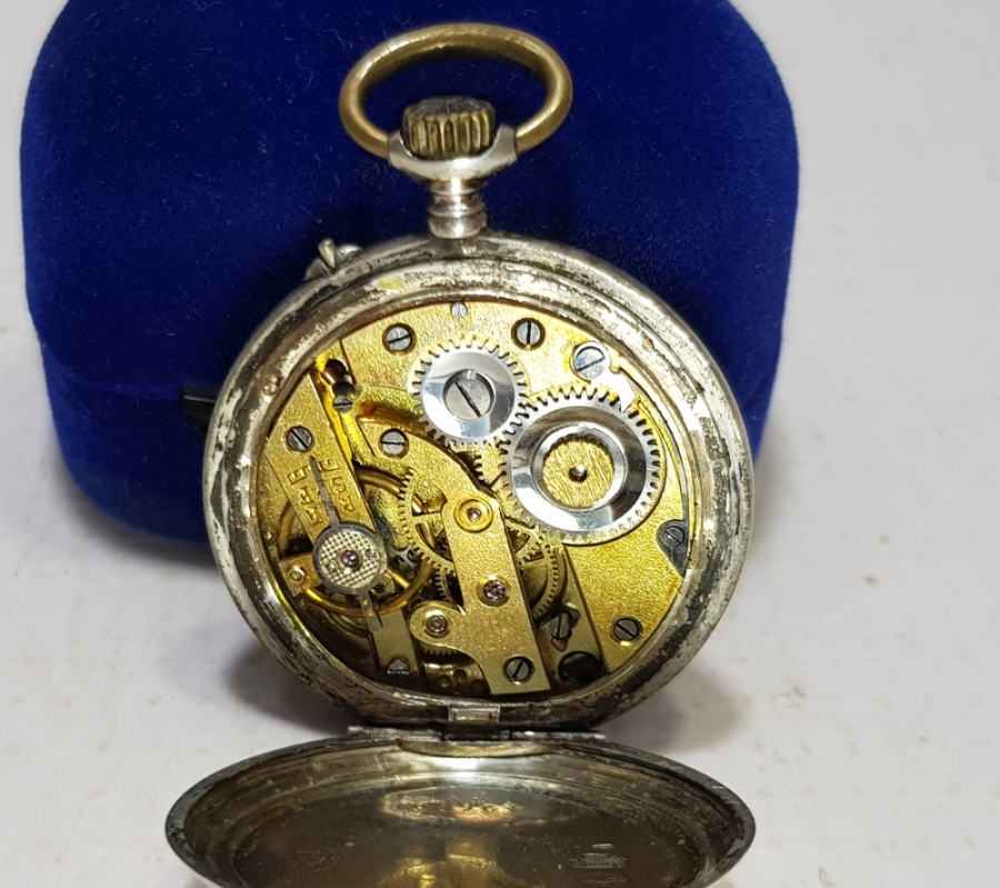 OSMANLI DÖNEMİ GÜMÜŞ KASA DOLAPLI CEP SAATİ