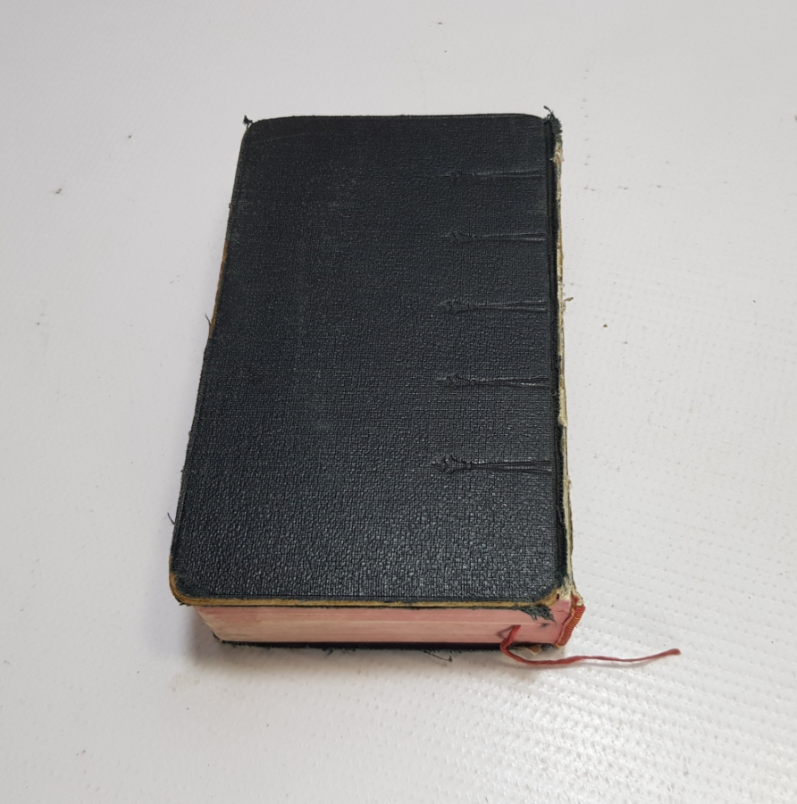 1948 YILI FRANSIZCA KİTAP