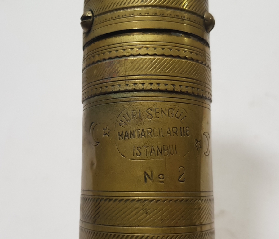 HALİYLE KONDİSYONDA ANTİKA KAHVE DEĞİRMENİ