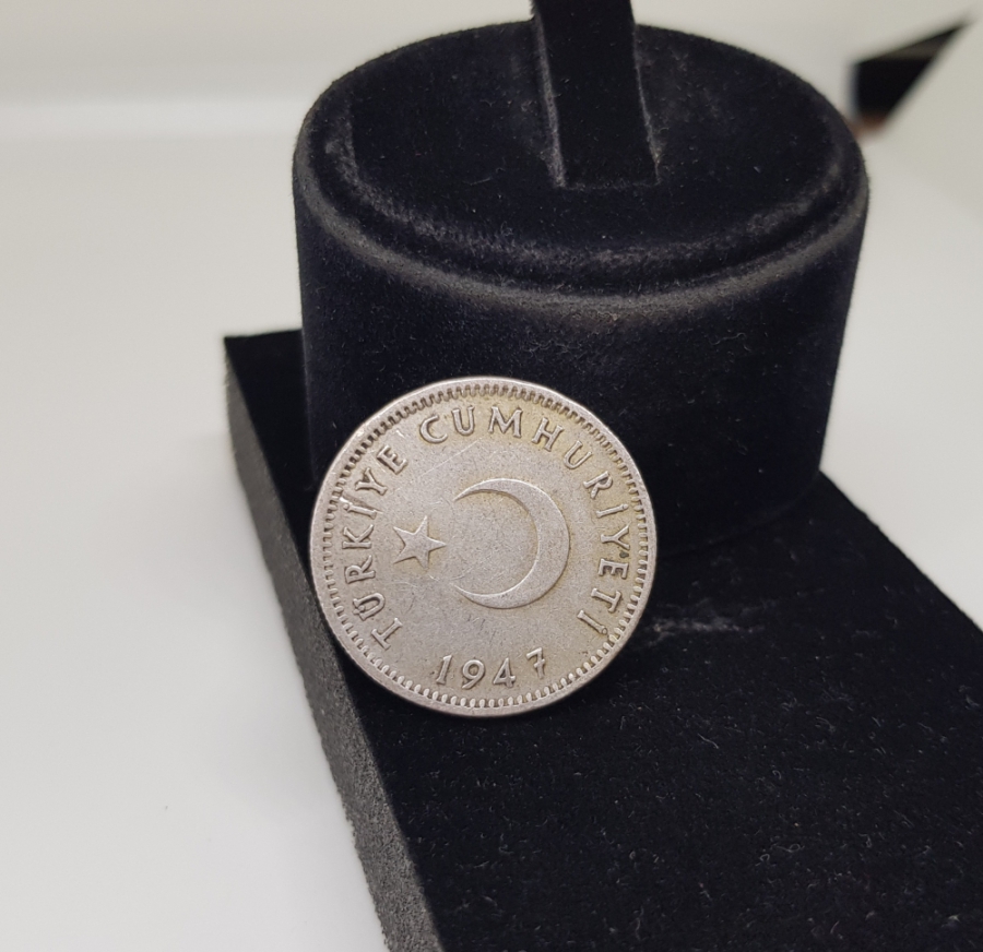 1947 YILI GÜMÜŞ 1 LİRA