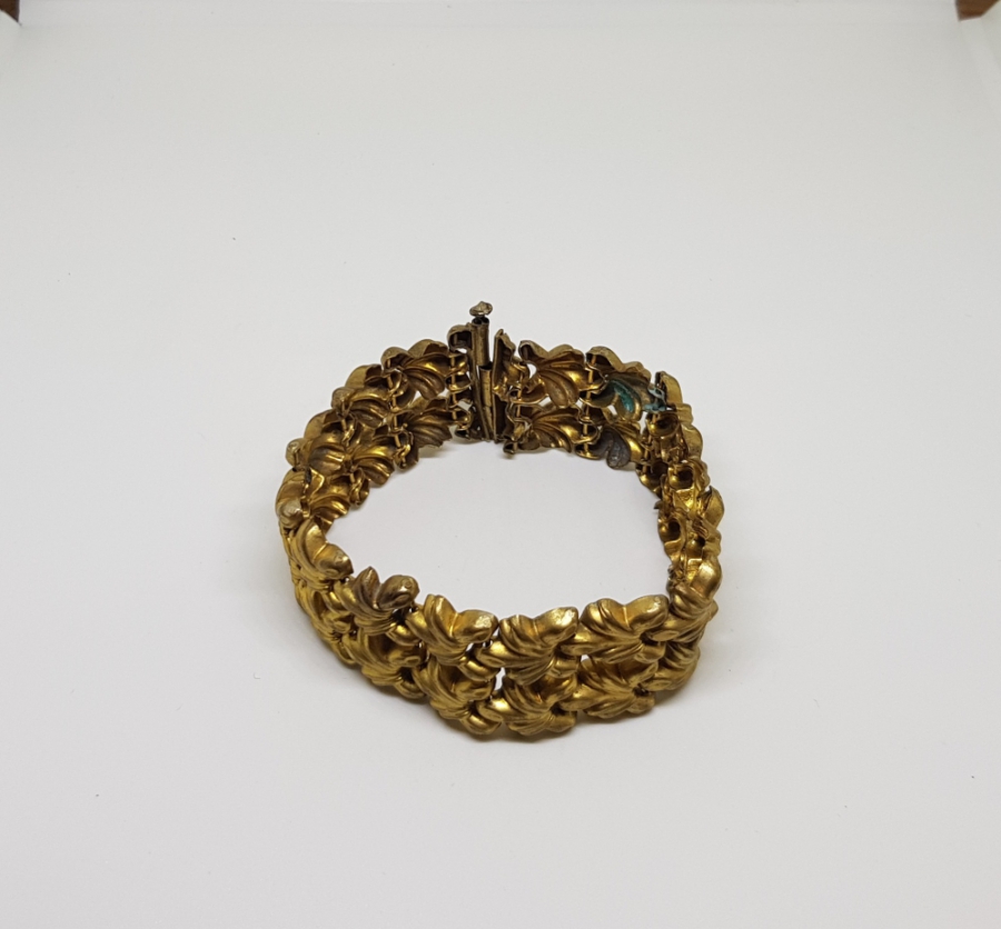 ÜZERİ ALTIN VERMEYLİ OSMANLI DÖNEMİ NADİR BİNDALLI BİLEZİĞİ