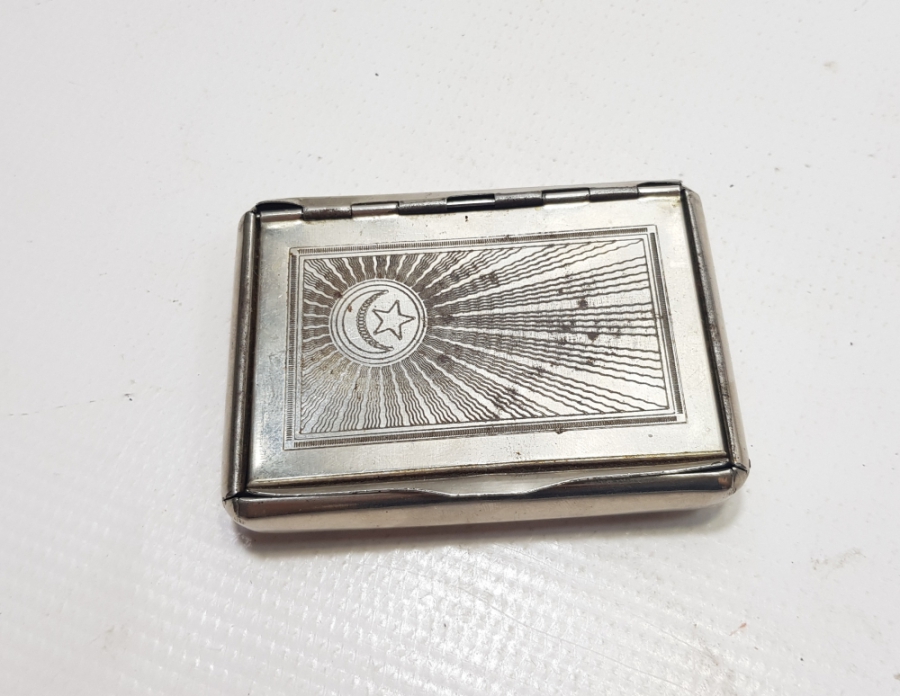 ÜZERİ AY YILDIZLI OSMANLI DÖNEMİ TÜTÜN TABAKASI