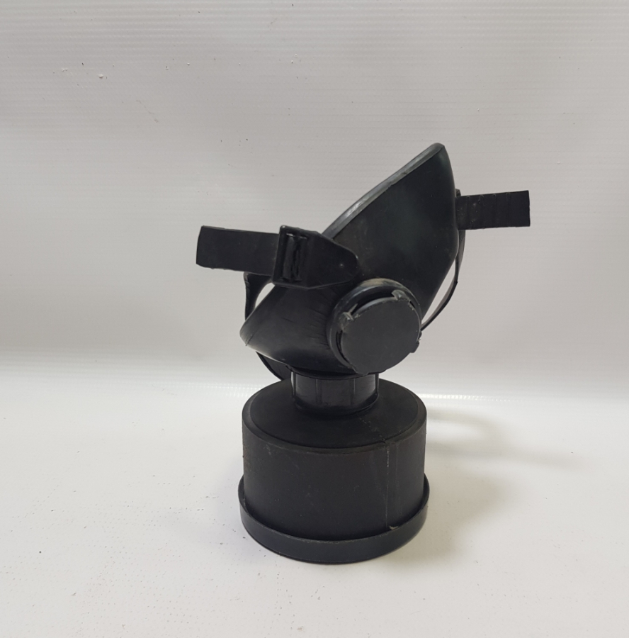 ANTİKA GAZ MASKESİ