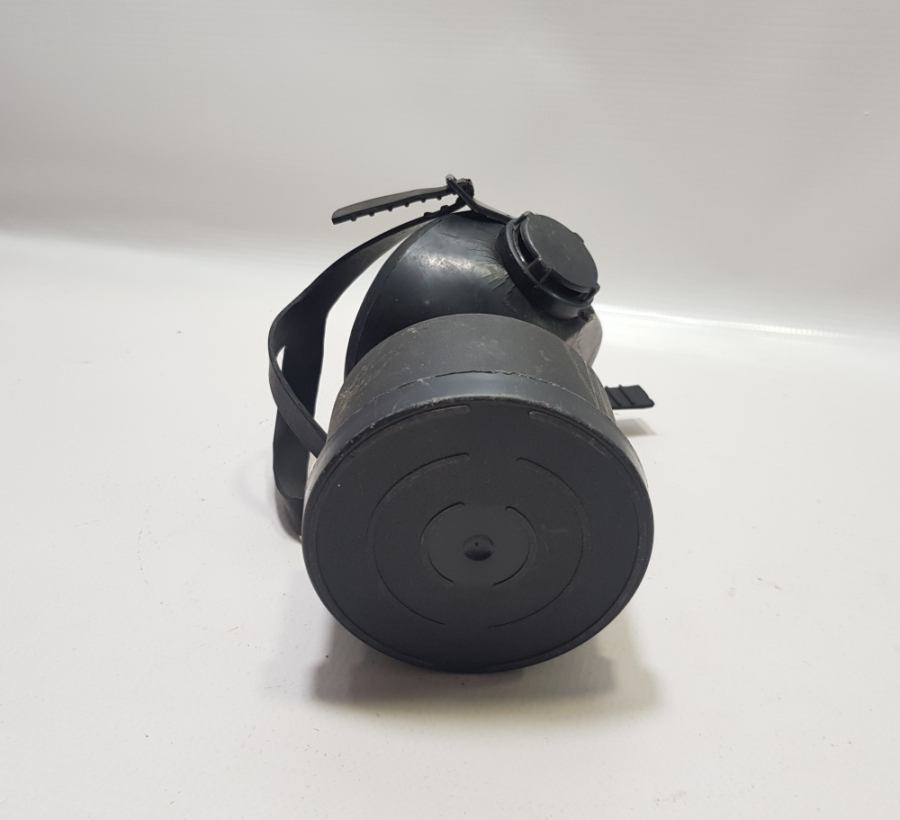 ANTİKA GAZ MASKESİ