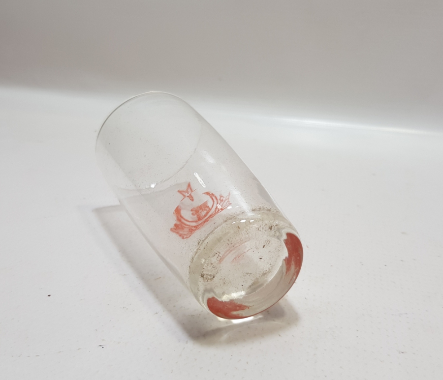 CUMHURİYET BAŞLARI ÇOK NADİR ÜZERİ BOZKURT VE AY YILDIZLI BARDAK