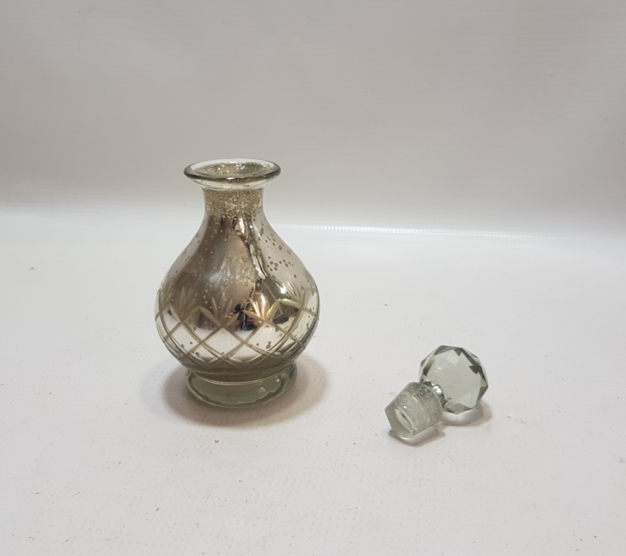 KRİSTAL KESME İŞÇİLİKLİ OSMANLI DÖNEMİ KAPAKLI KOKU ŞİŞESİ