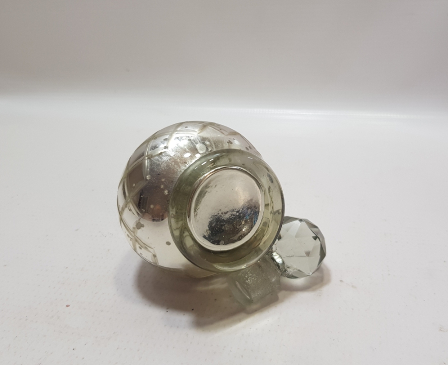 KRİSTAL KESME İŞÇİLİKLİ OSMANLI DÖNEMİ KAPAKLI KOKU ŞİŞESİ