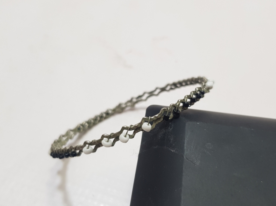 ÜZERİ OPAL BONCUKLU ANTİKA BİLEKLİK