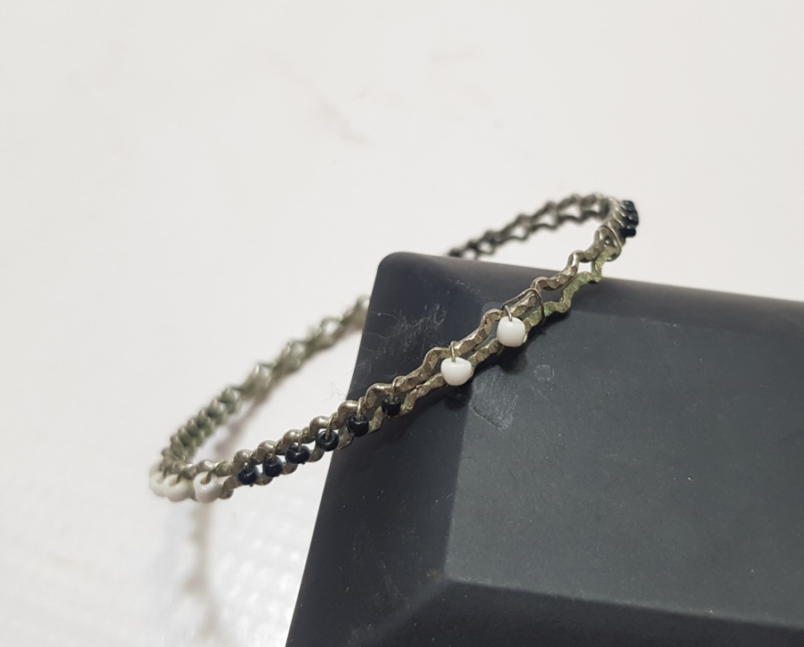 ÜZERİ OPAL BONCUKLU ANTİKA BİLEKLİK