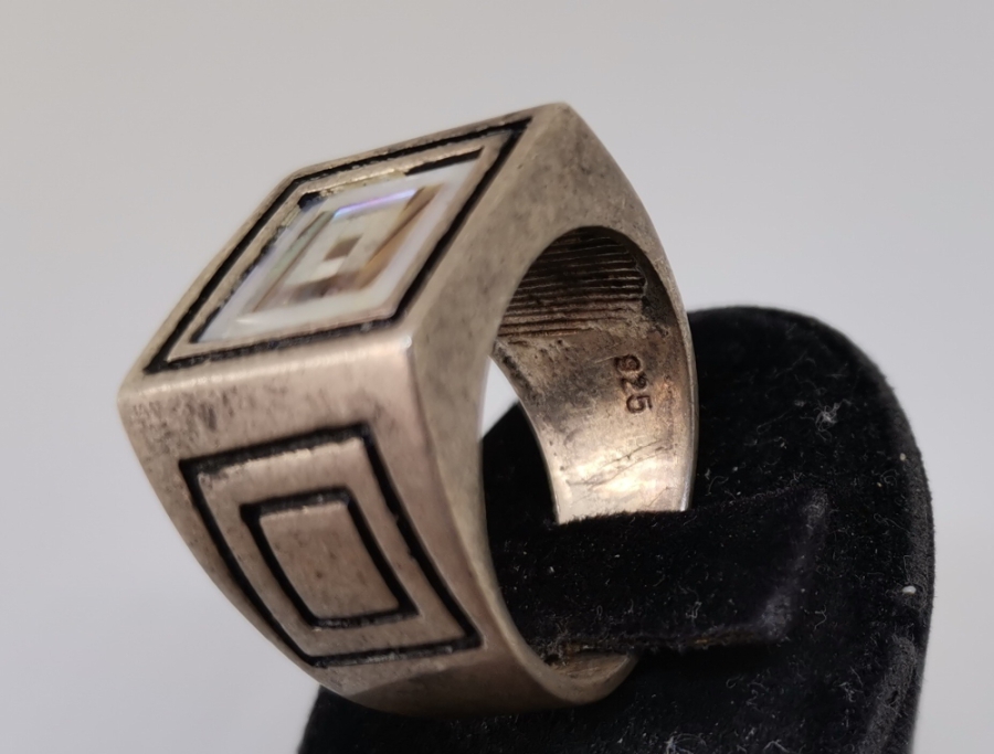 SEDEF ÇAKMA İŞÇİLİKLİ GÜMÜŞ YÜZÜK