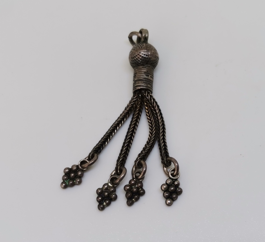 ANTİKA GÜMÜŞ TESPİH PÜSKÜLÜ