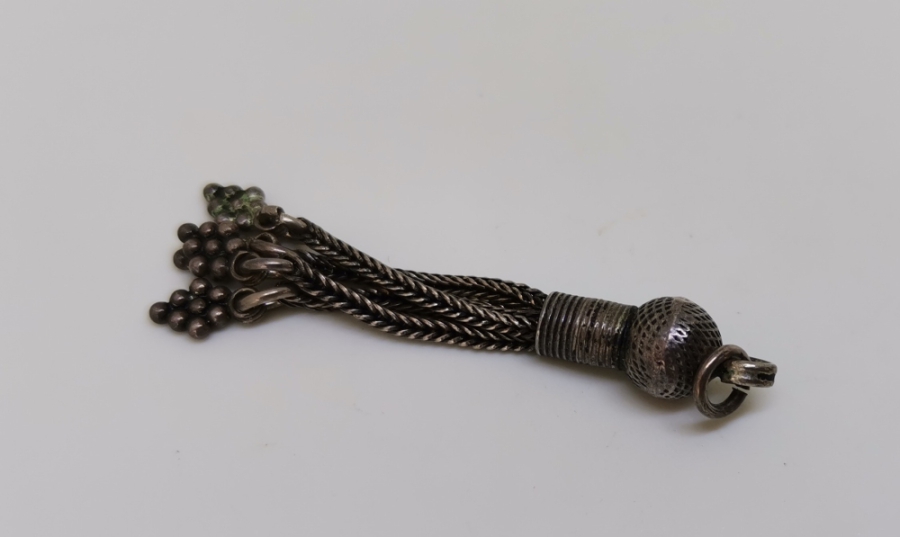 ANTİKA GÜMÜŞ TESPİH PÜSKÜLÜ