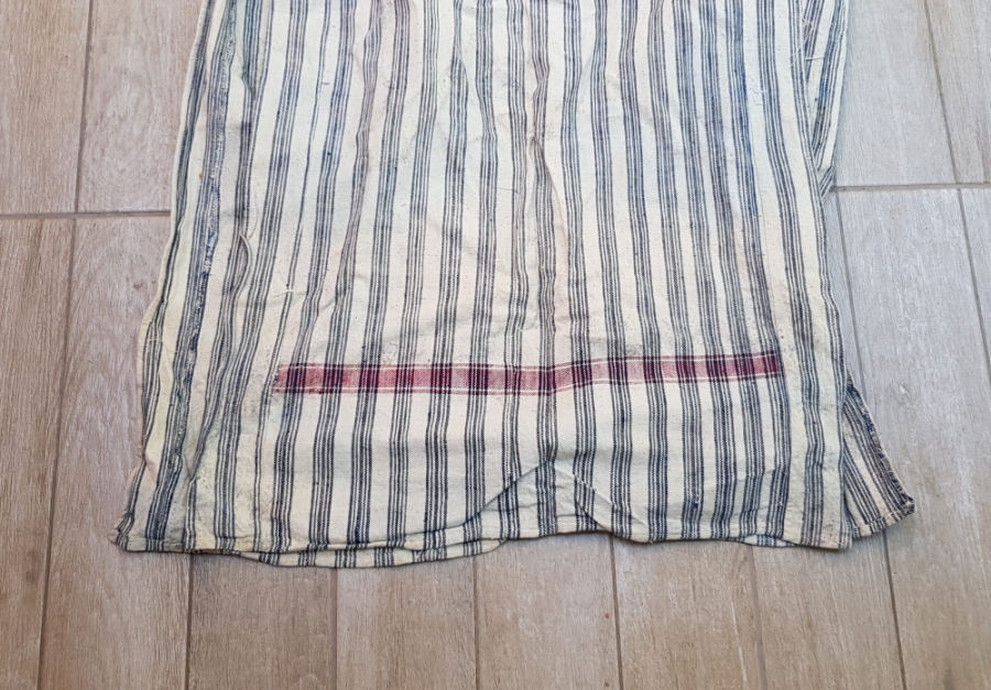 EL DOKUMA KUMAŞTAN YAPILMIŞ OSMANLI DÖNEMİ ÜÇ ETEK