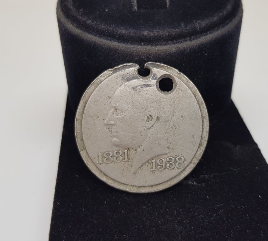 ATATÜRK'ÜN ÖLÜMÜ ANISINA İSTANBUL ÜNİVERSİTESİ TARAFINDAN BASTIRILMIŞ ÇOK NADİR HATIRA MADALYONU