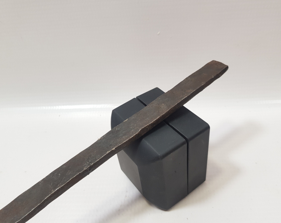 OSMANLI DÖNEMİ EŞEK NALINDAN YAPILMIŞ PRİMİTİF FORMLU OCAK MALASI