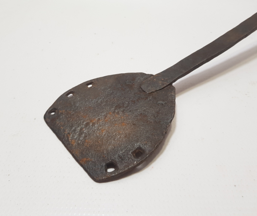 OSMANLI DÖNEMİ EŞEK NALINDAN YAPILMIŞ PRİMİTİF FORMLU OCAK MALASI