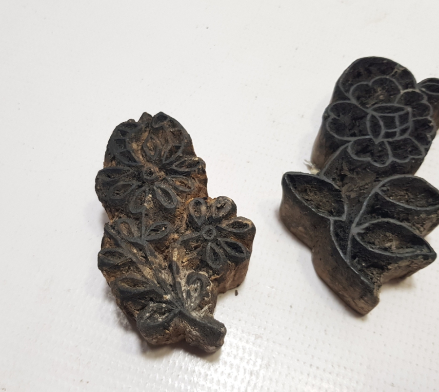 OSMANLI DÖNEMİ TOKAT İŞİ 3 ADET EL OYMA AHŞAP BASKI KALIBI