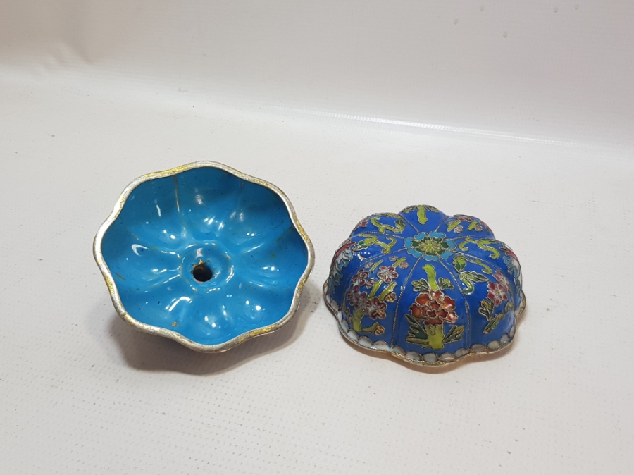 MİNE İŞÇİLİKLİ ANTİKA KAPAKLI KUTU