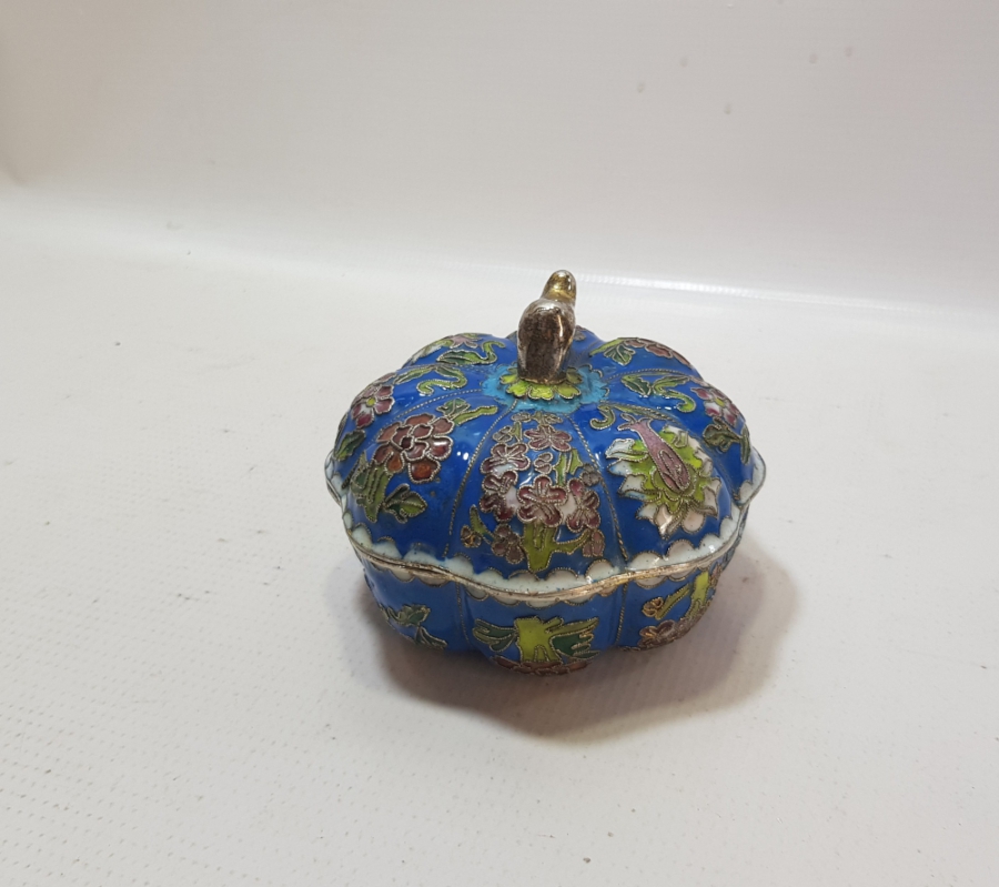 MİNE İŞÇİLİKLİ ANTİKA KAPAKLI KUTU