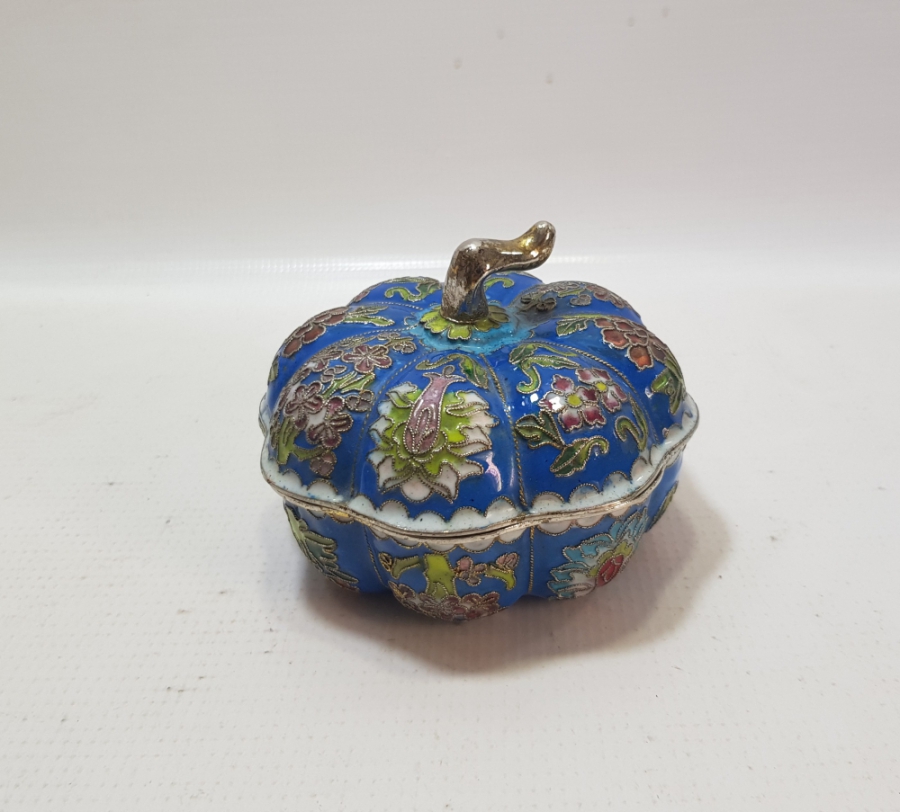 MİNE İŞÇİLİKLİ ANTİKA KAPAKLI KUTU