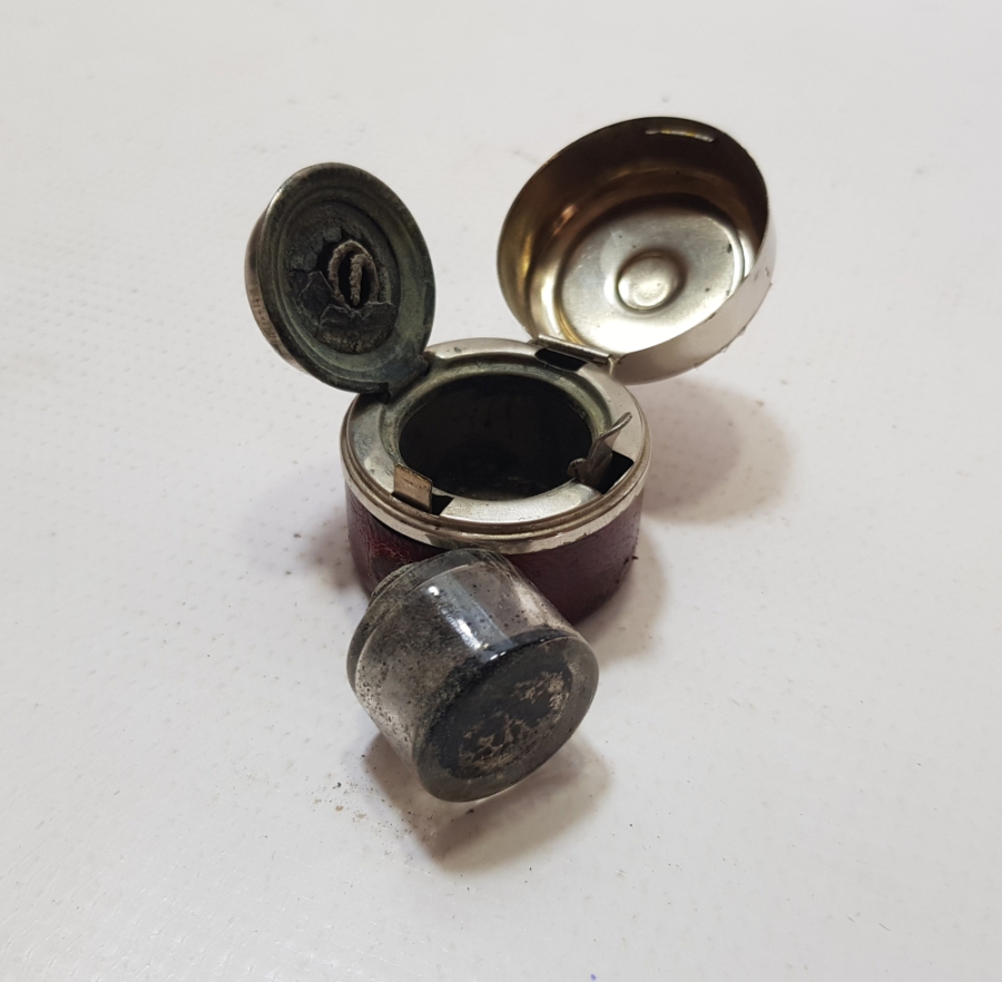 OSMANLI DÖNEMİ ÇOK NADİR KAPAKLI SUBAY YAZI HOKKASI