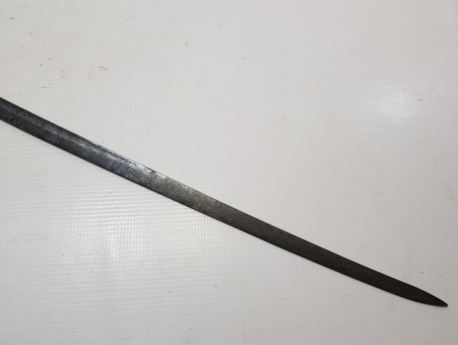 1940 YILI BOYNUZ SAPLI SUBAY KILICI