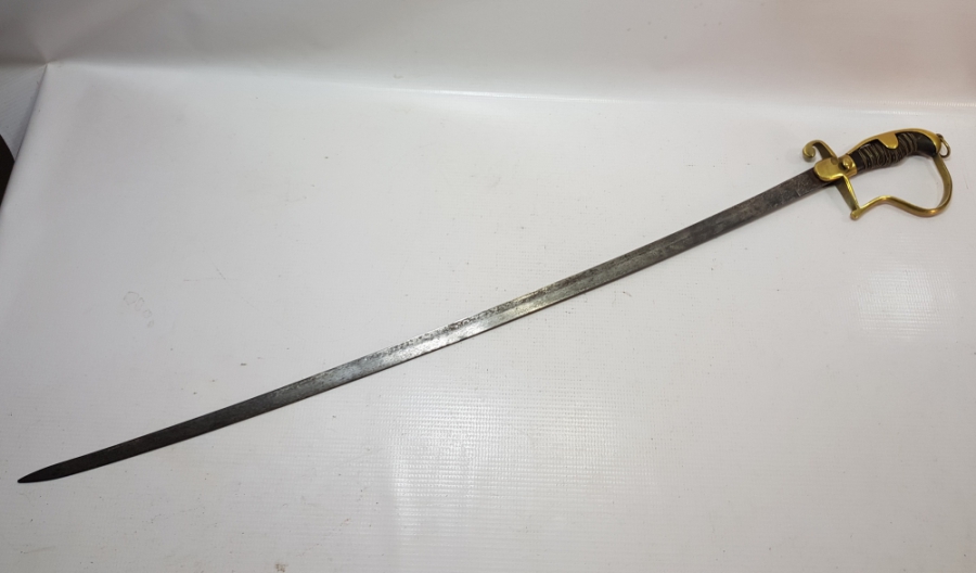 1940 YILI BOYNUZ SAPLI SUBAY KILICI