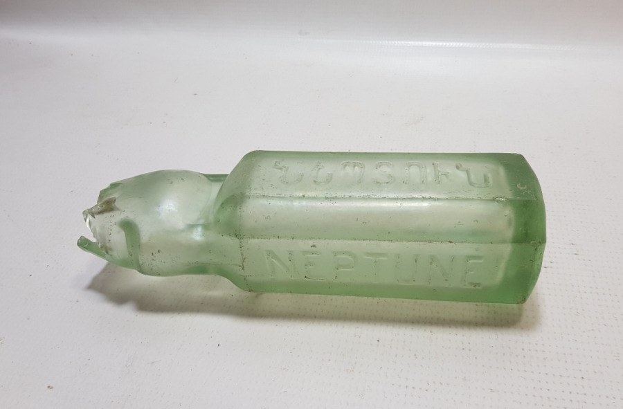 ÜZERİ DÖRT DİLDE YAZILI OSMANLI DÖNEMİ GAZOZ ŞİŞESİ