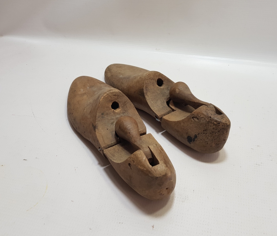 OSMANLI DÖNEMİ EL YAPIMI AHŞAP AYAKKABICI KALIPLARI
