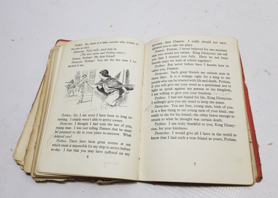 1933 YILI NADİR İNGİLİZCE DERS KİTABI