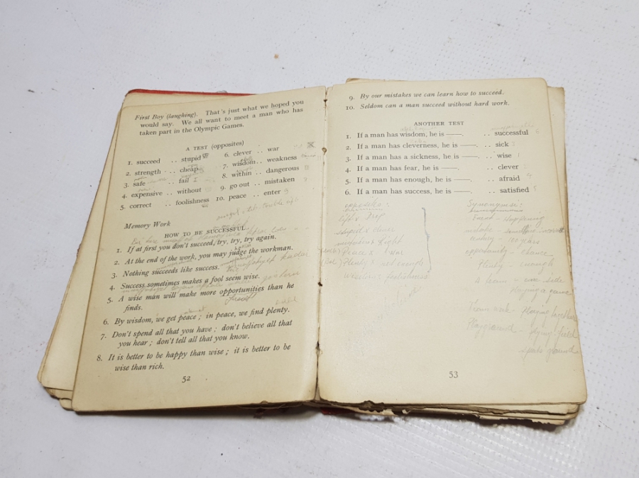 1933 YILI NADİR İNGİLİZCE DERS KİTABI