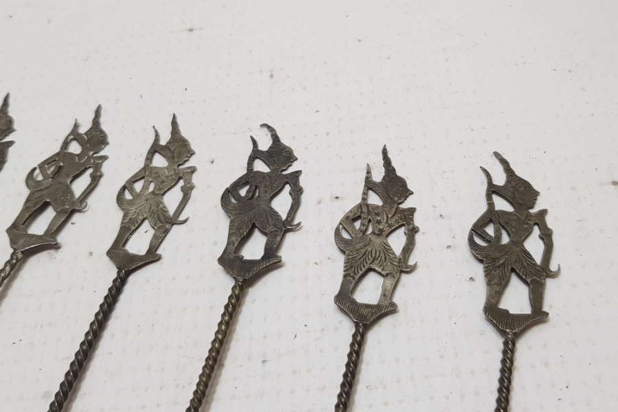 KALEM VE TESTERE İŞÇİLİKLİ UZAK DOĞU YAPIMI ANTİKA ALTILI ÇAY KAŞIĞI SETİ