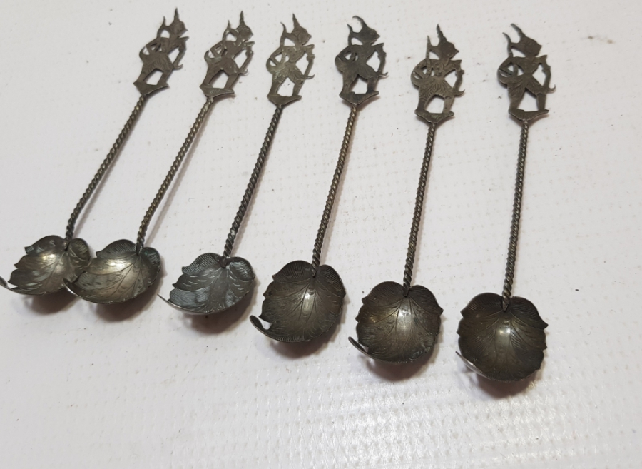 KALEM VE TESTERE İŞÇİLİKLİ UZAK DOĞU YAPIMI ANTİKA ALTILI ÇAY KAŞIĞI SETİ