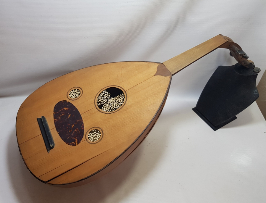 FİL DİŞİ VE BAĞA APLİKLİ EL YAPIMI VE OSMANLI DÖNEMİ ORİJİNAL ETİKETİYLE UD