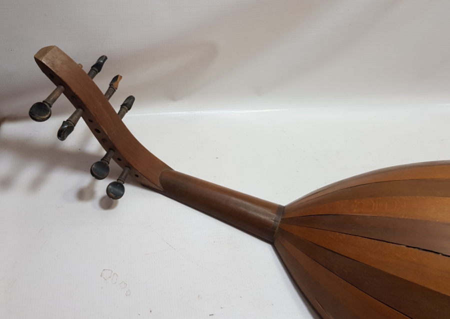 FİL DİŞİ VE BAĞA APLİKLİ EL YAPIMI VE OSMANLI DÖNEMİ ORİJİNAL ETİKETİYLE UD