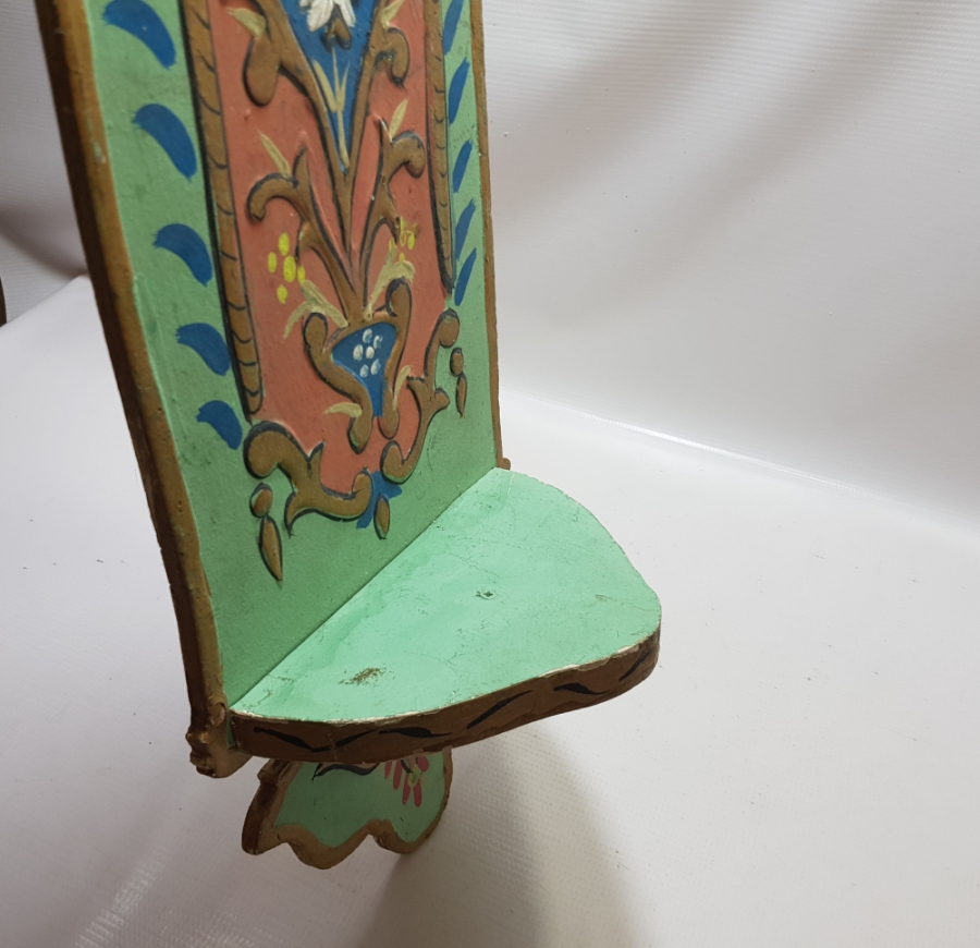 EDİRNEKARİ FORMDA YAPILMIŞ ÜZERİ İŞLEMELİ ANTİKA LAMBALIK - KAVUKLUK