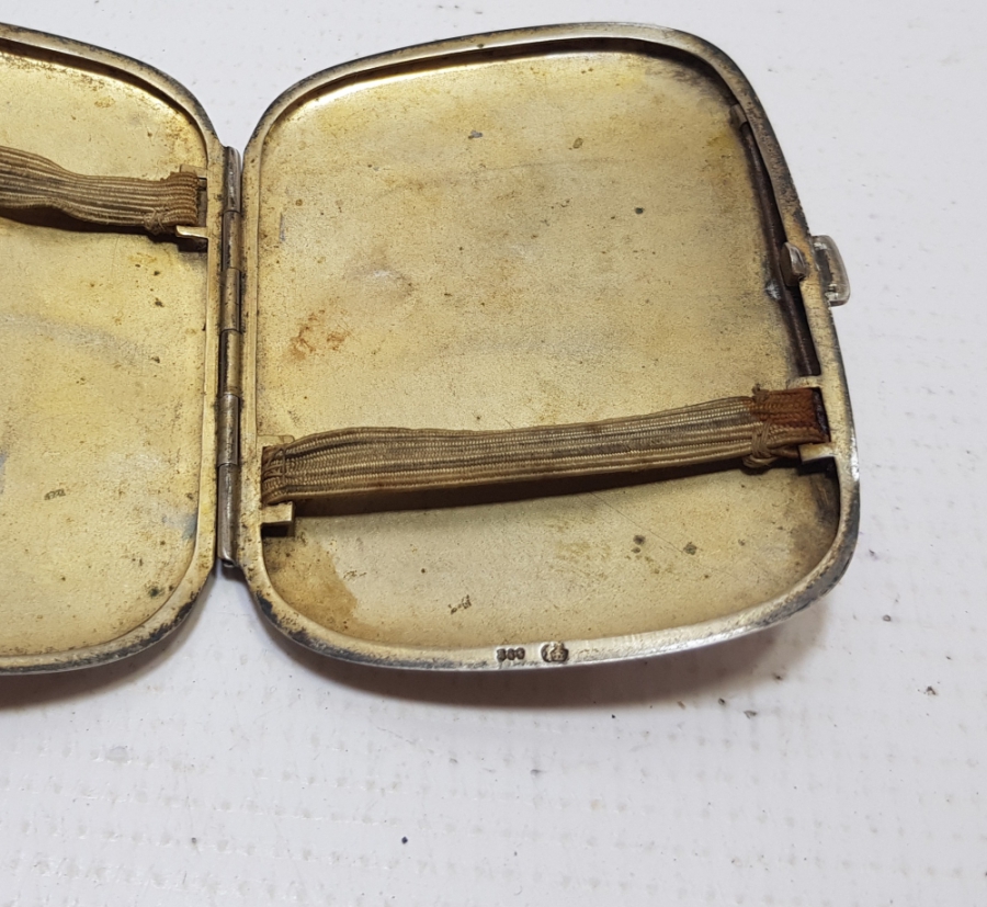 ÜZERİ OSMANLICA YAZILI VE KALEM İŞÇİLİKLİ OSMANLI DÖNEMİ SİGARA TABAKASI