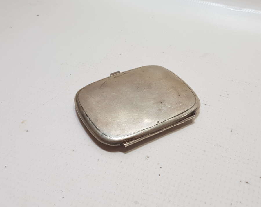 ÜZERİ OSMANLICA YAZILI VE KALEM İŞÇİLİKLİ OSMANLI DÖNEMİ SİGARA TABAKASI