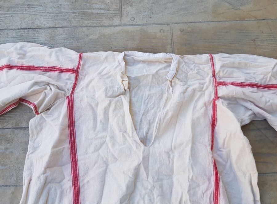 OSMANLI DÖNEMİ YAKASI AÇIK PAMUKLU ERKEK İÇLİĞİ